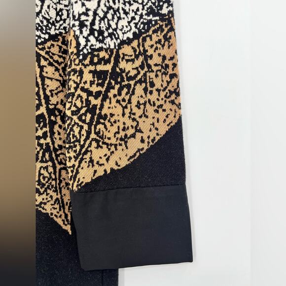 Nic + Zoe Santana Cardigan Sweater Jacket Leafs Metal Clasp Printed Size Medium - Picture 10 of 11